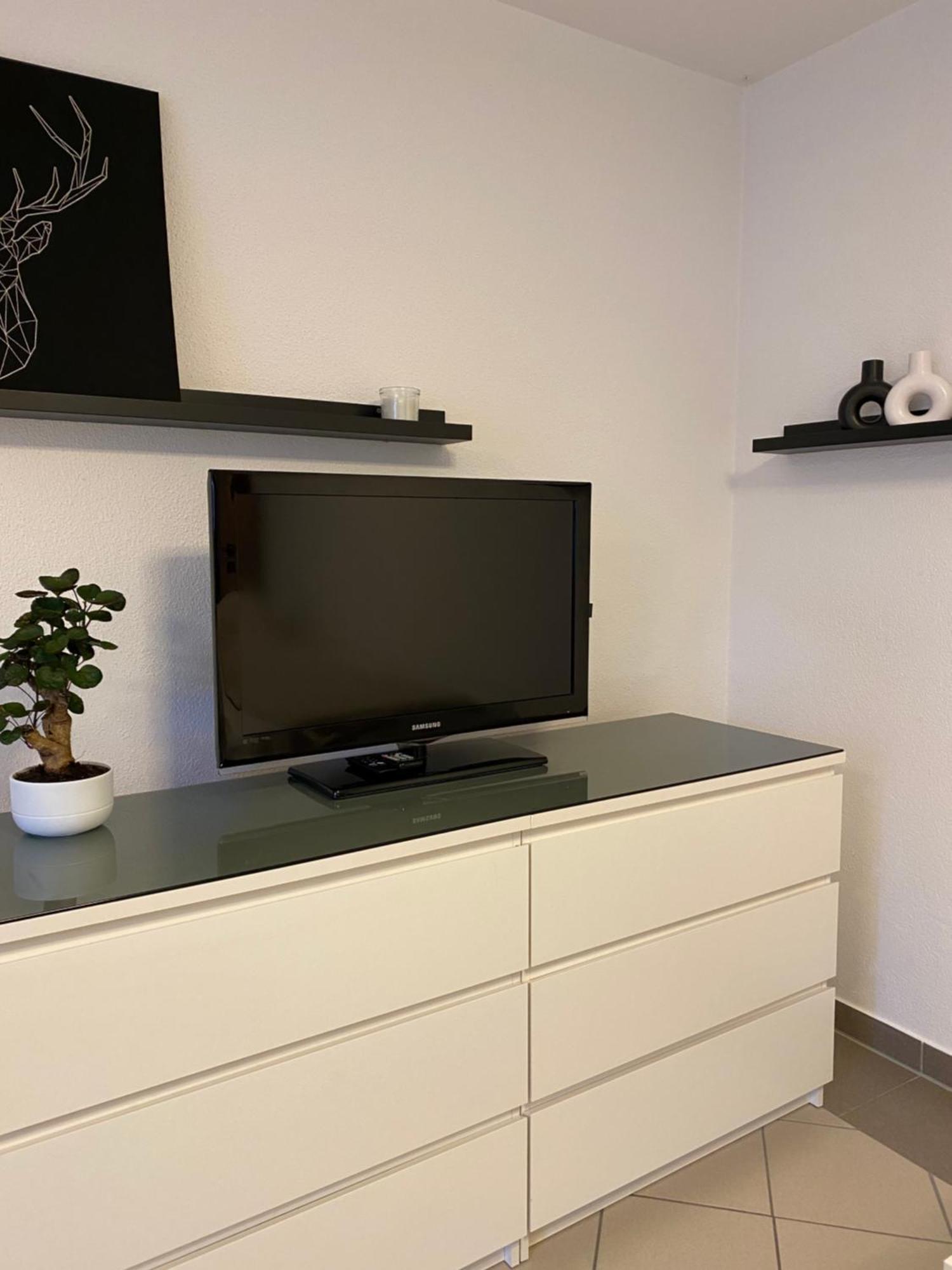 Einzimmer Apartment Niefern-Öschelbronn Exteriör bild