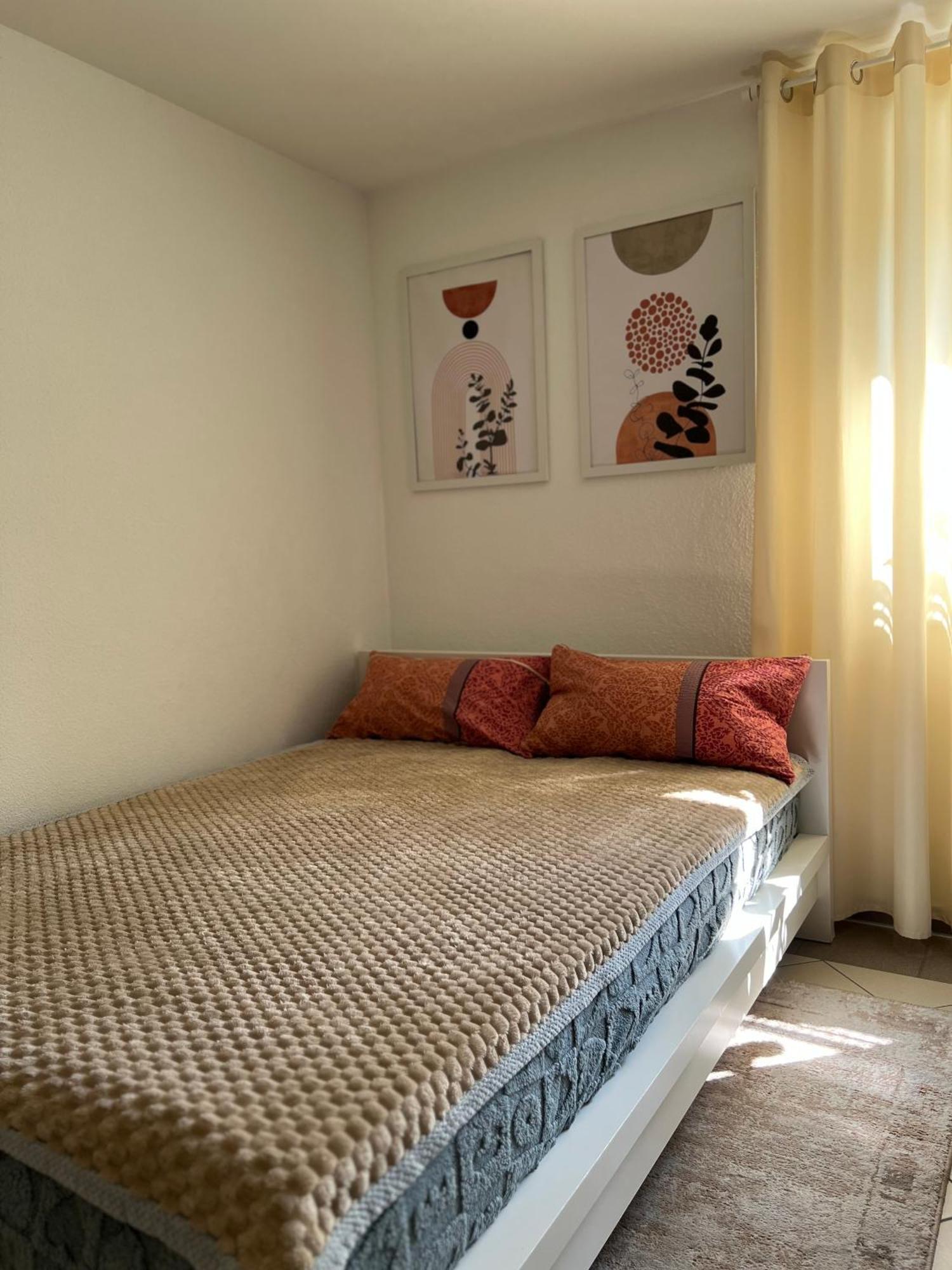 Einzimmer Apartment Niefern-Öschelbronn Exteriör bild